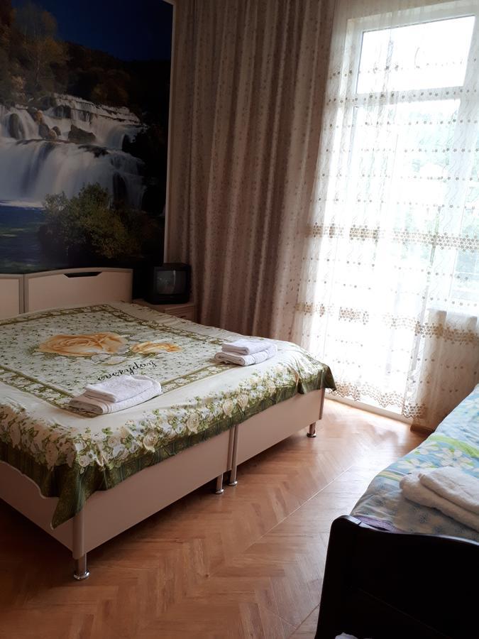 Guest House In Сарпи Екстериор снимка